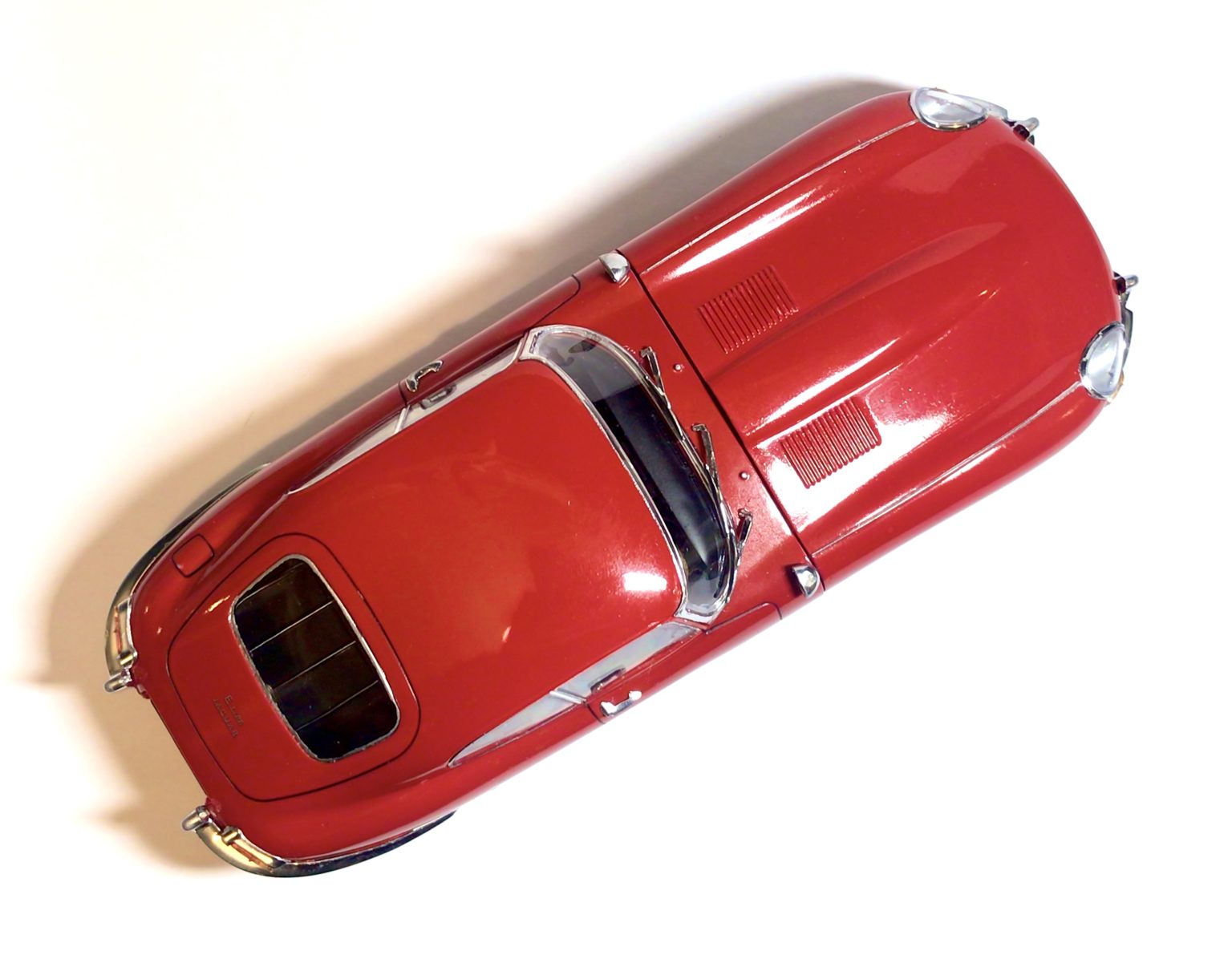 Review: Revell 1/24 Scale New Tool E Type Jaguar – Jadlam Toys And Models